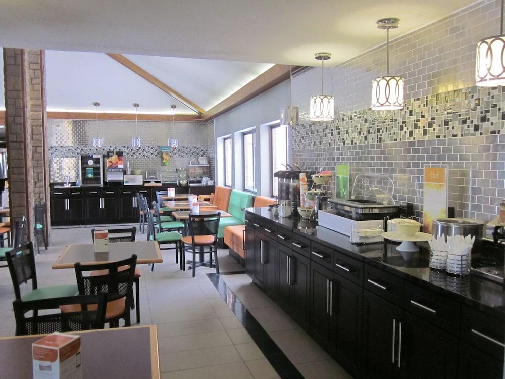 Quality Inn Upper Sandusky Dış mekan fotoğraf