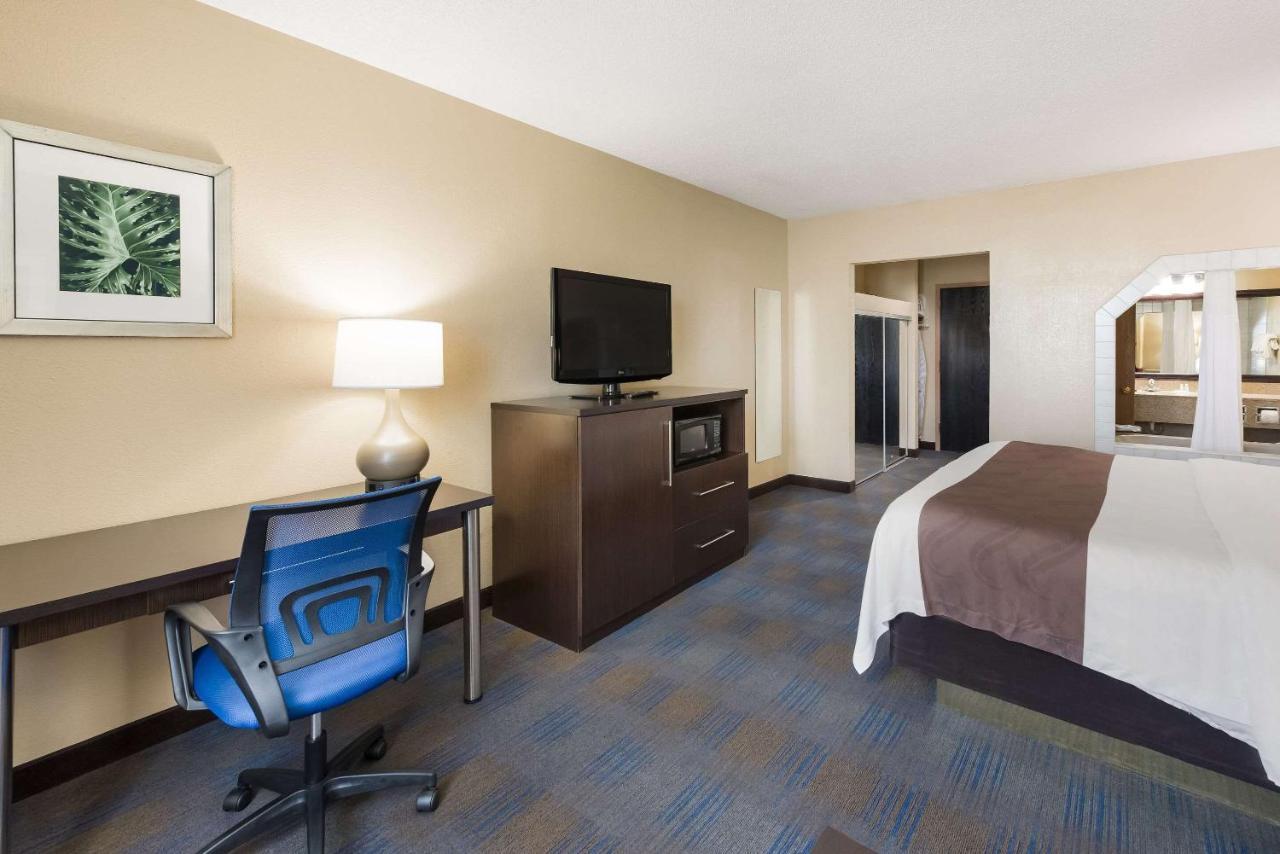 Quality Inn Upper Sandusky Dış mekan fotoğraf