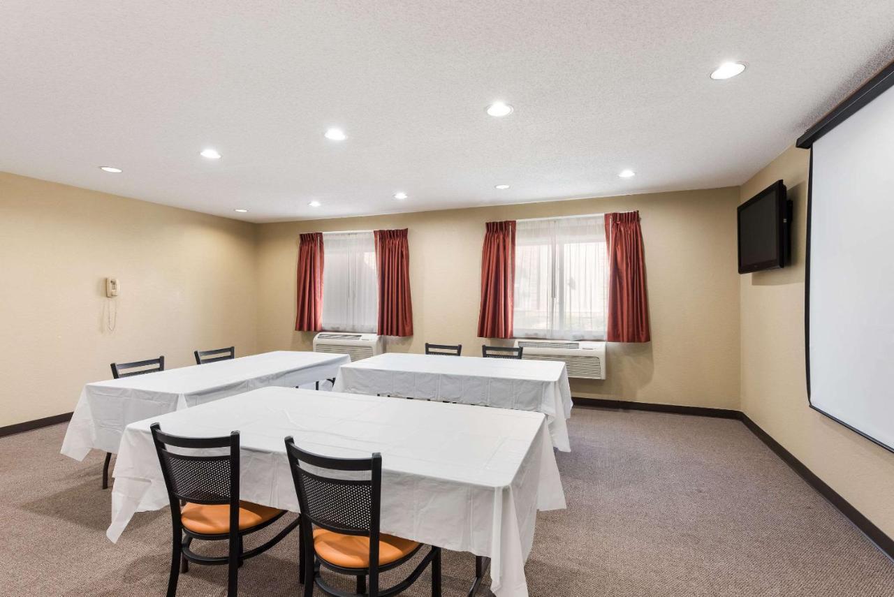 Quality Inn Upper Sandusky Dış mekan fotoğraf