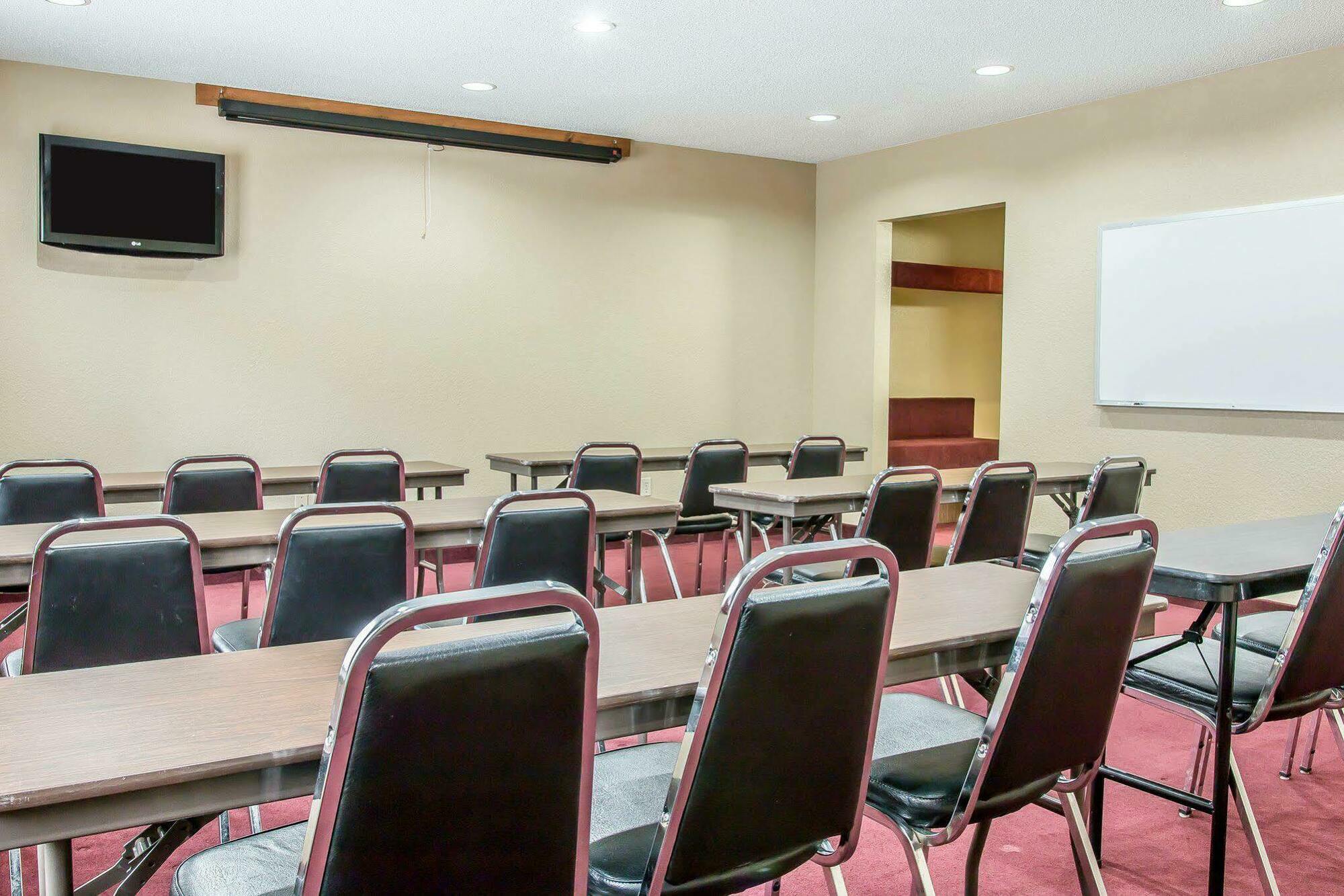 Quality Inn Upper Sandusky Dış mekan fotoğraf